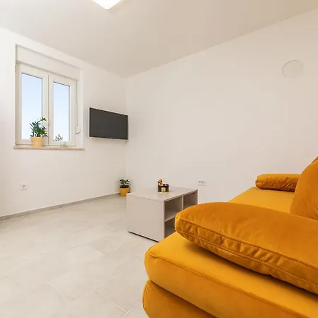 Sucic 2 * Soline (Krk)