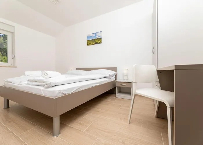 Sucic 2 Soline (Krk)