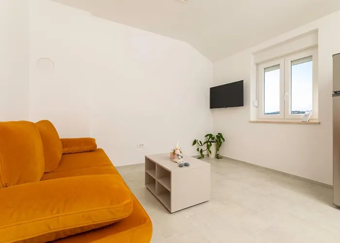 Sucic 2 Soline (Krk)