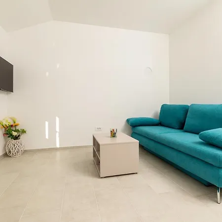 Sucic 2 Apartamento Soline (Krk)