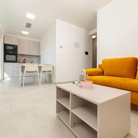 Sucic 2 Apartamento Soline (Krk)